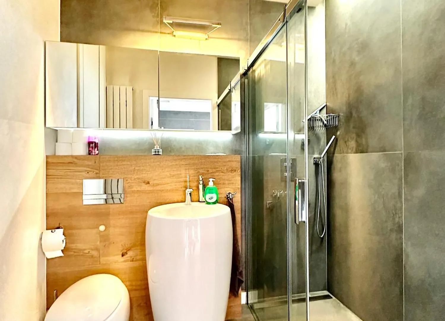 Podwale 2 Apartment - Self Check-In 20H ~Parking & Lift Breslavia