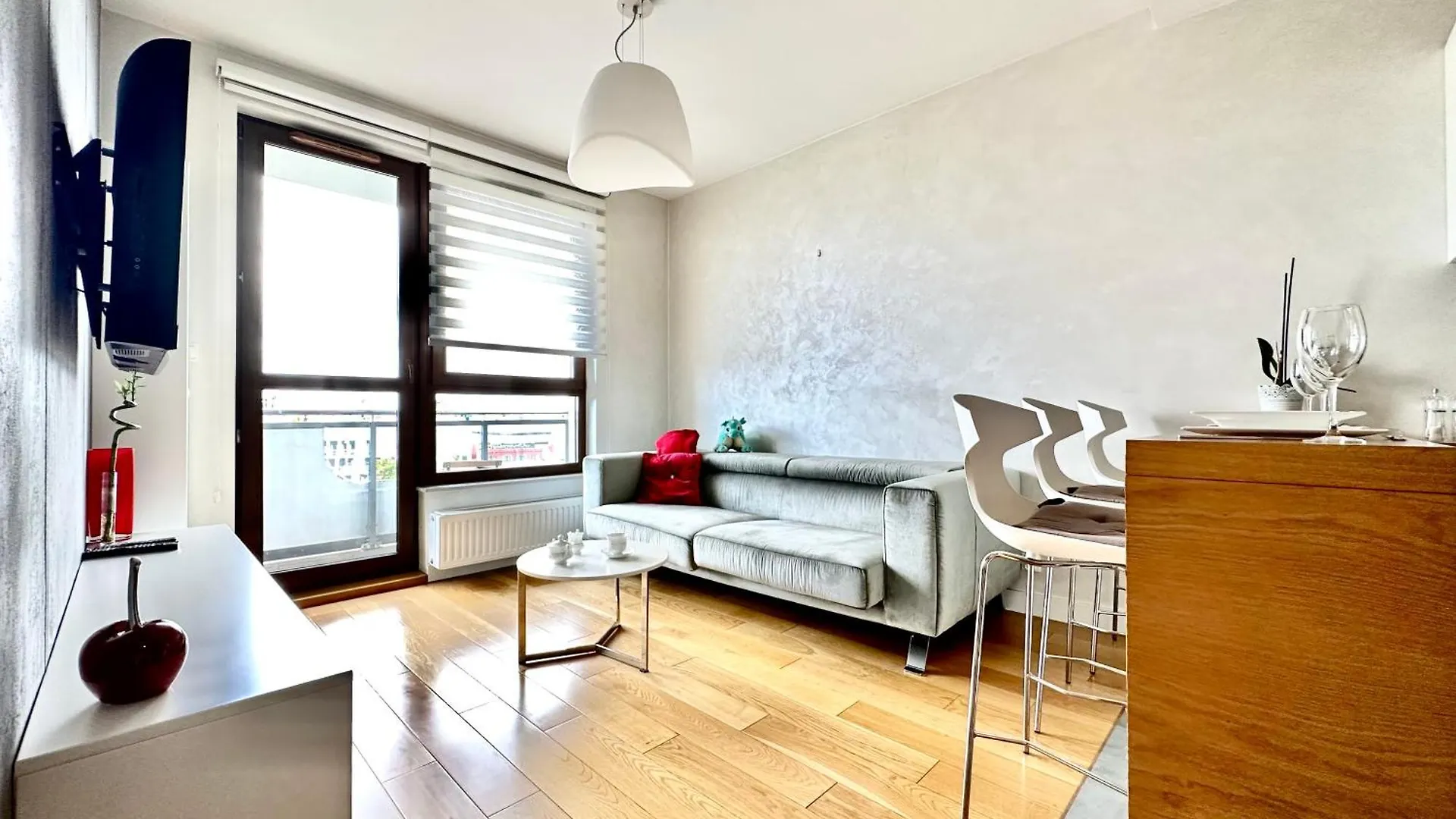Podwale 2 Apartment - Self Check-In 20H ~Parking & Lift Breslavia Polonia
