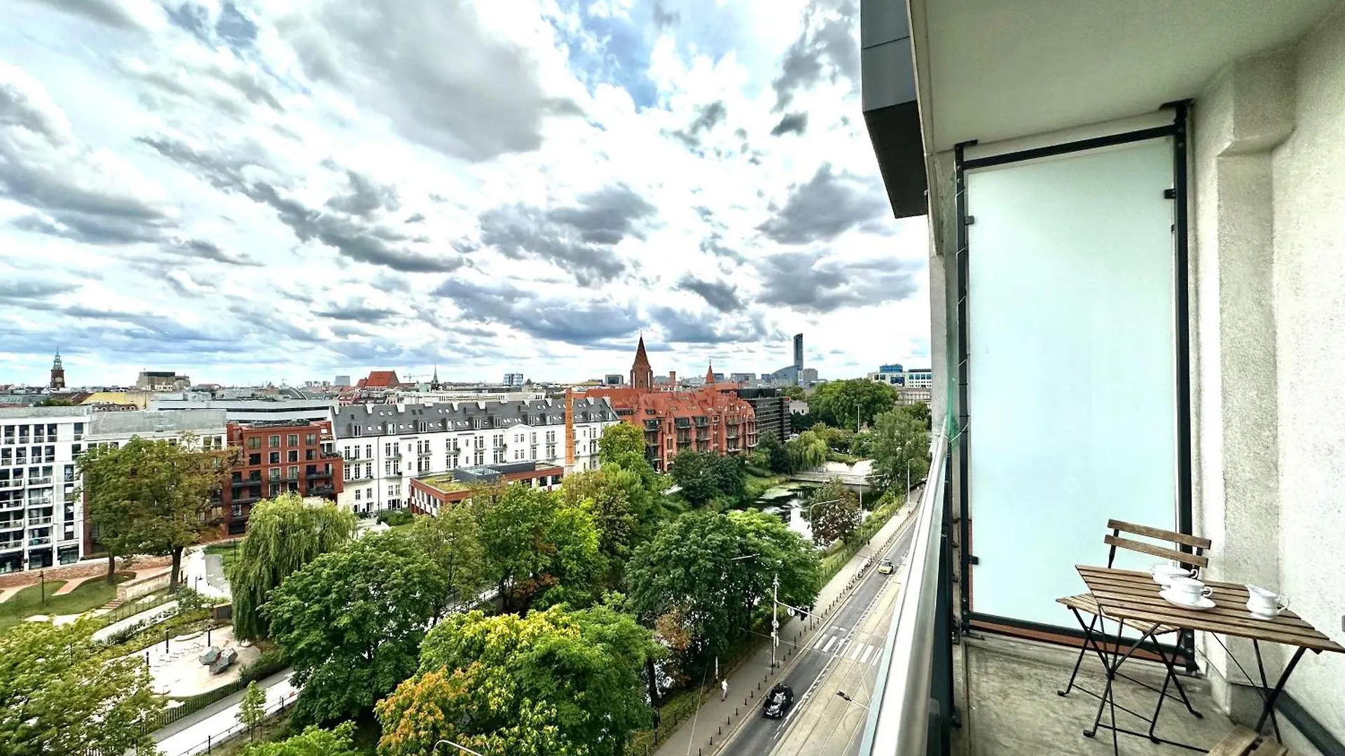 Podwale 2 Apartment - Self Check-In 20H ~Parking & Lift Breslavia